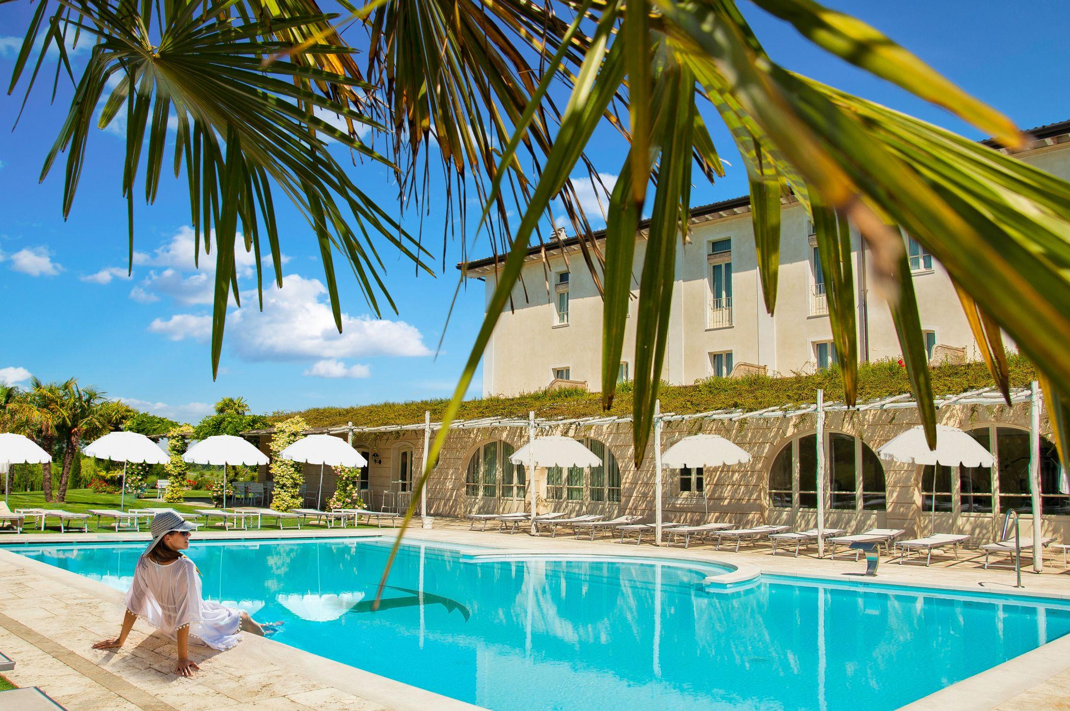 Chervò Golf Hotel Spa, Resort&Apartment San Vigilio Pozzolengo Exterior foto