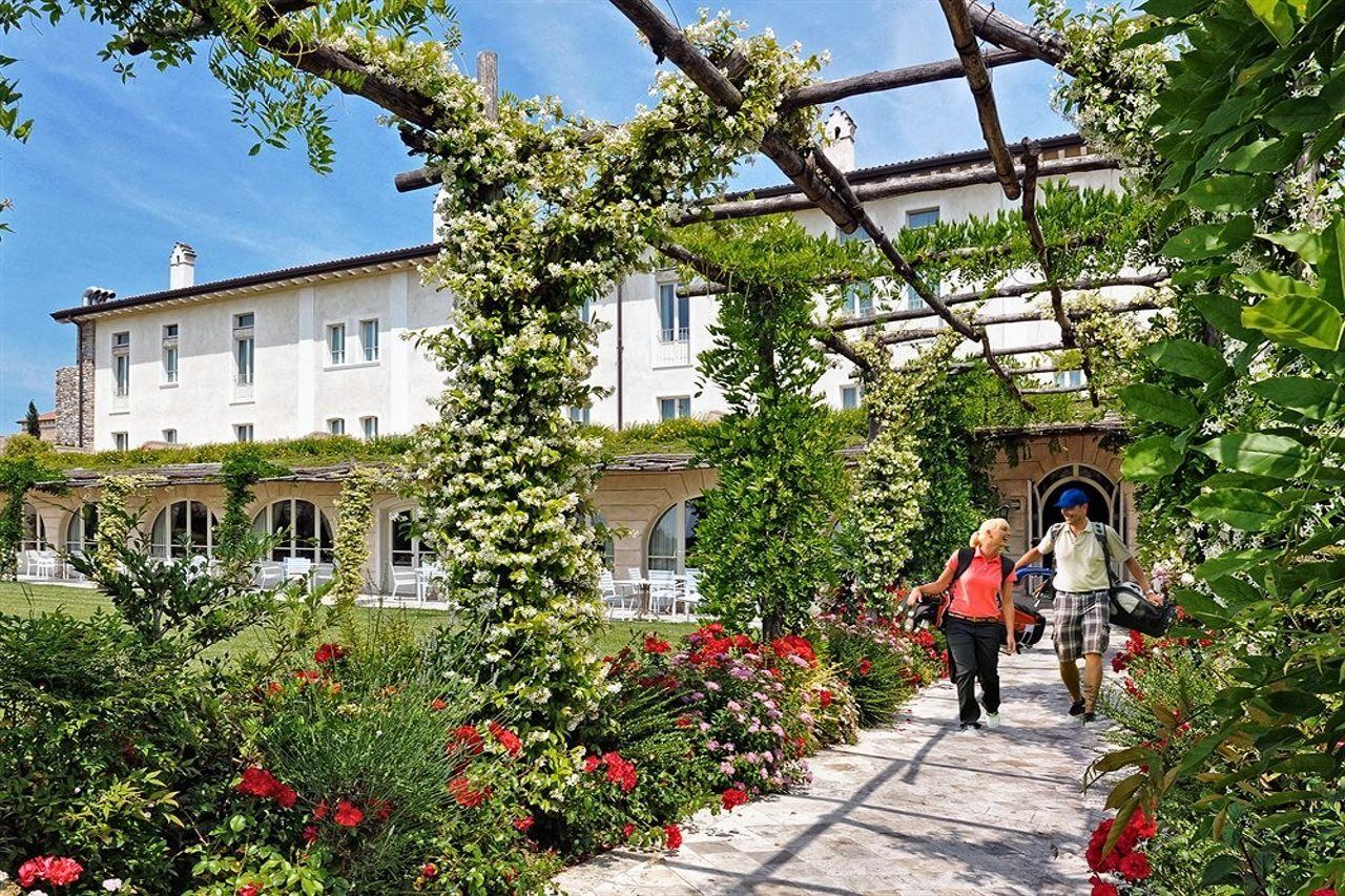 Chervò Golf Hotel Spa, Resort&Apartment San Vigilio Pozzolengo Exterior foto